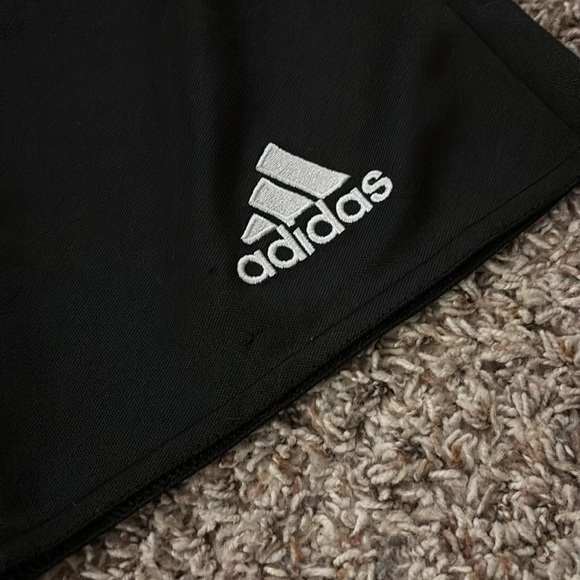 Boys shorts - Picture 2 of 5